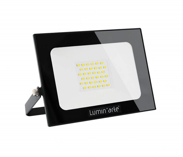 Прожектор LED Lumin'arte 50W(3750lm) 5700K IP65 160x22x150мм черный