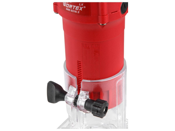 Фрезер кромочный WORTEX LX MM 6016 E в кор. + аксессуары 600 Вт, цанга 6/8 мм, 30000 об/мин