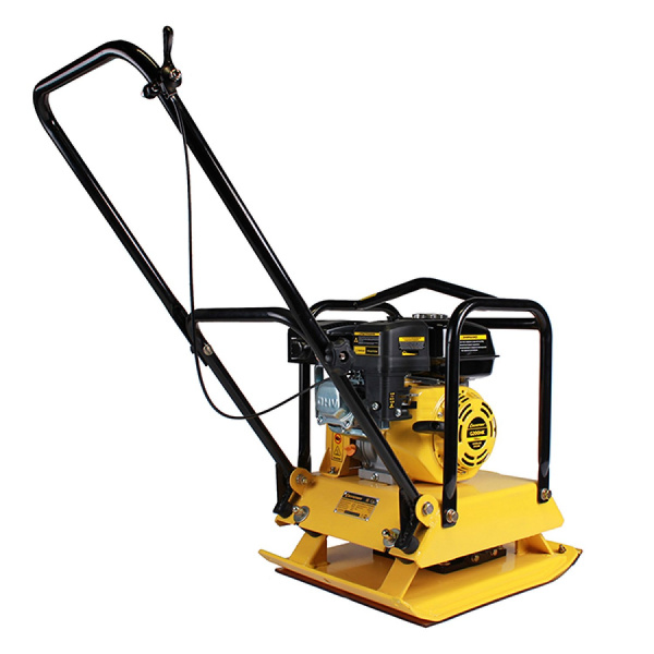 Виброплита бензиновая CHAMPION PC9045F (4,8кВт, 15кН, 30см, 416м2/час, 50*45см, 87кг + резиновая нак
