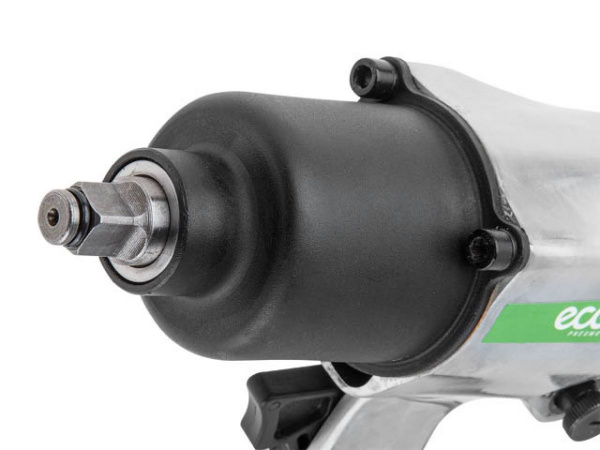 Пневмогайковерт 1/2" ECO AIW-610 с лубрикатором и головками